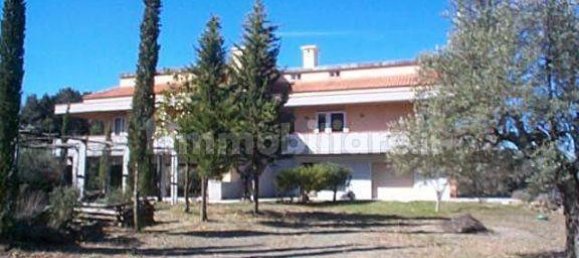 6 bedrooms Villa in Castellina Marittima, Italy No. 78387 4