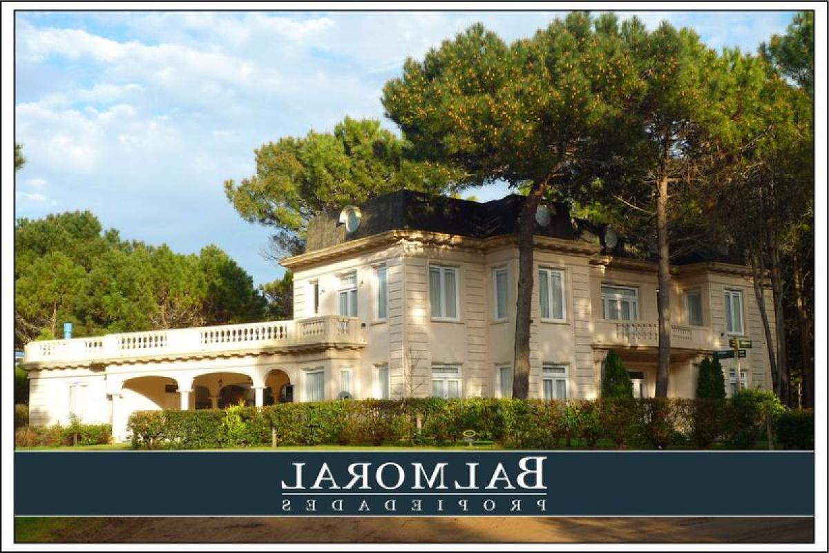 4 chambres Maison à Mar del Plata, Argentina No. 70213