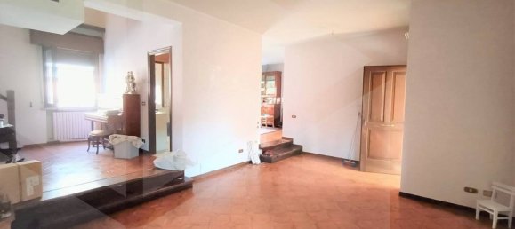 Вилла с 4 комнатами в Фьорано Моденесе, Италия № 17508 11