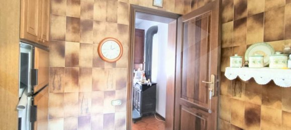 Вилла с 4 комнатами в Фьорано Моденесе, Италия № 17508 3