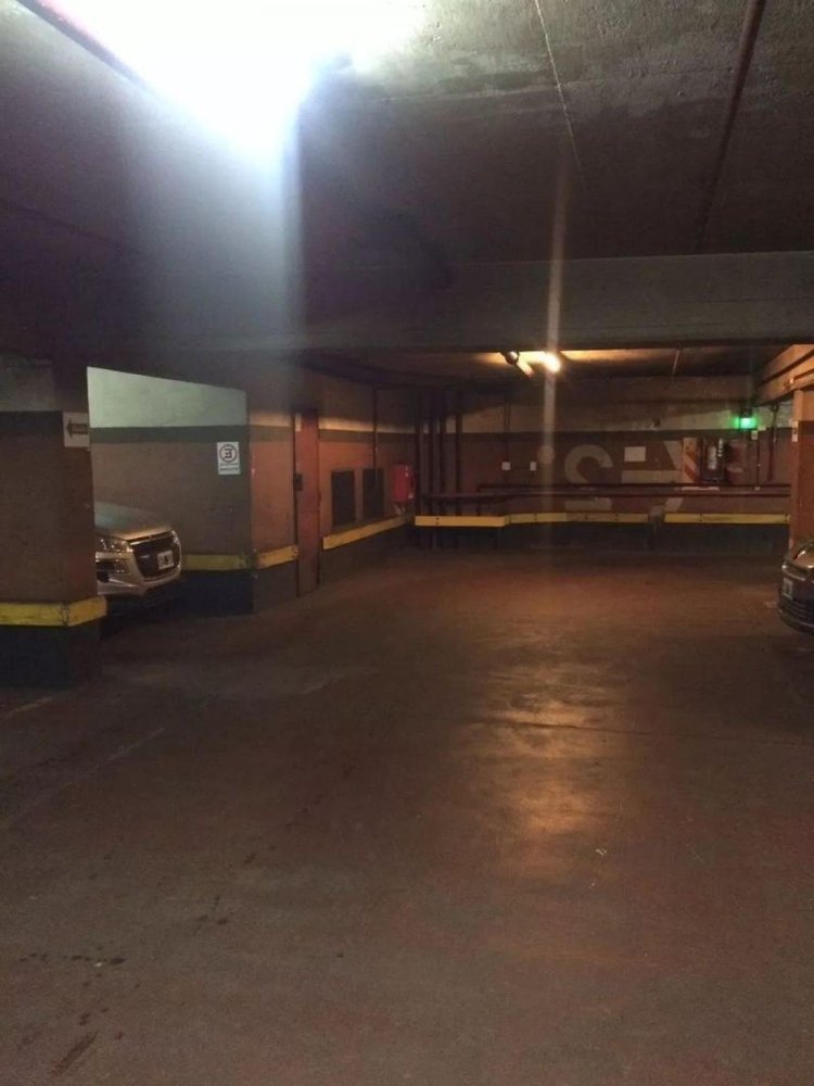  مستودع في Buenos Aires, Argentina 12متر مربع رقم 108744