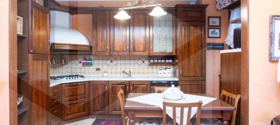 3غرفة شقة في Milan, Italy رقم 241623 6