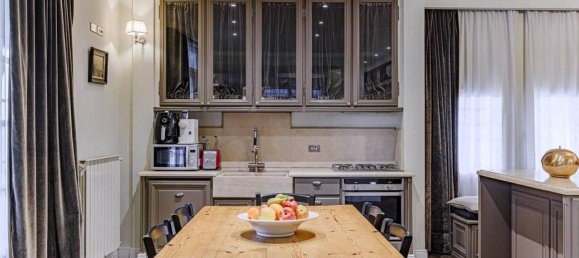 Villa de 6 habitaciónes en Campi Bisenzio, Italy No. 41311 18