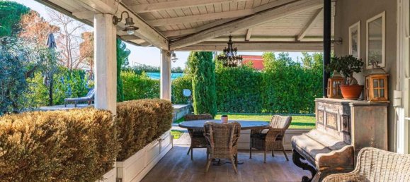 Villa de 6 habitaciónes en Campi Bisenzio, Italy No. 41311 49