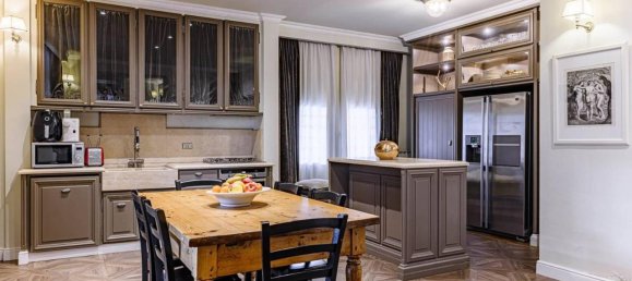 Villa de 6 habitaciónes en Campi Bisenzio, Italy No. 41311 50