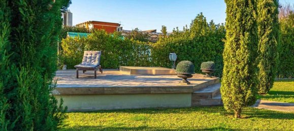 Villa de 6 habitaciónes en Campi Bisenzio, Italy No. 41311 16