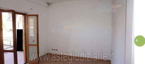 Casa de 11 habitaciónes en Rome, Italy No. 198694 30