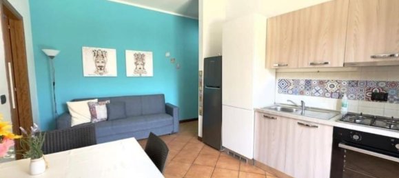 2 bedrooms Apartment in Palermo, Italy No. 360026 2