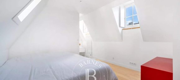 Квартира с 3 спальнями в Париж, Франция № 128052 12