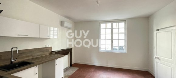 5 bedrooms House in Bourges, France No. 227416 3