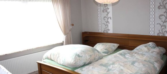 4 bedrooms Bungalow in Leer, Germany No. 125988 12