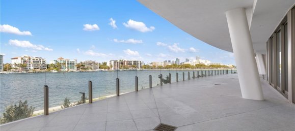 3 غرف نوم عقار تجاري في Miami, الولايات المتحدة رقم 614544 2