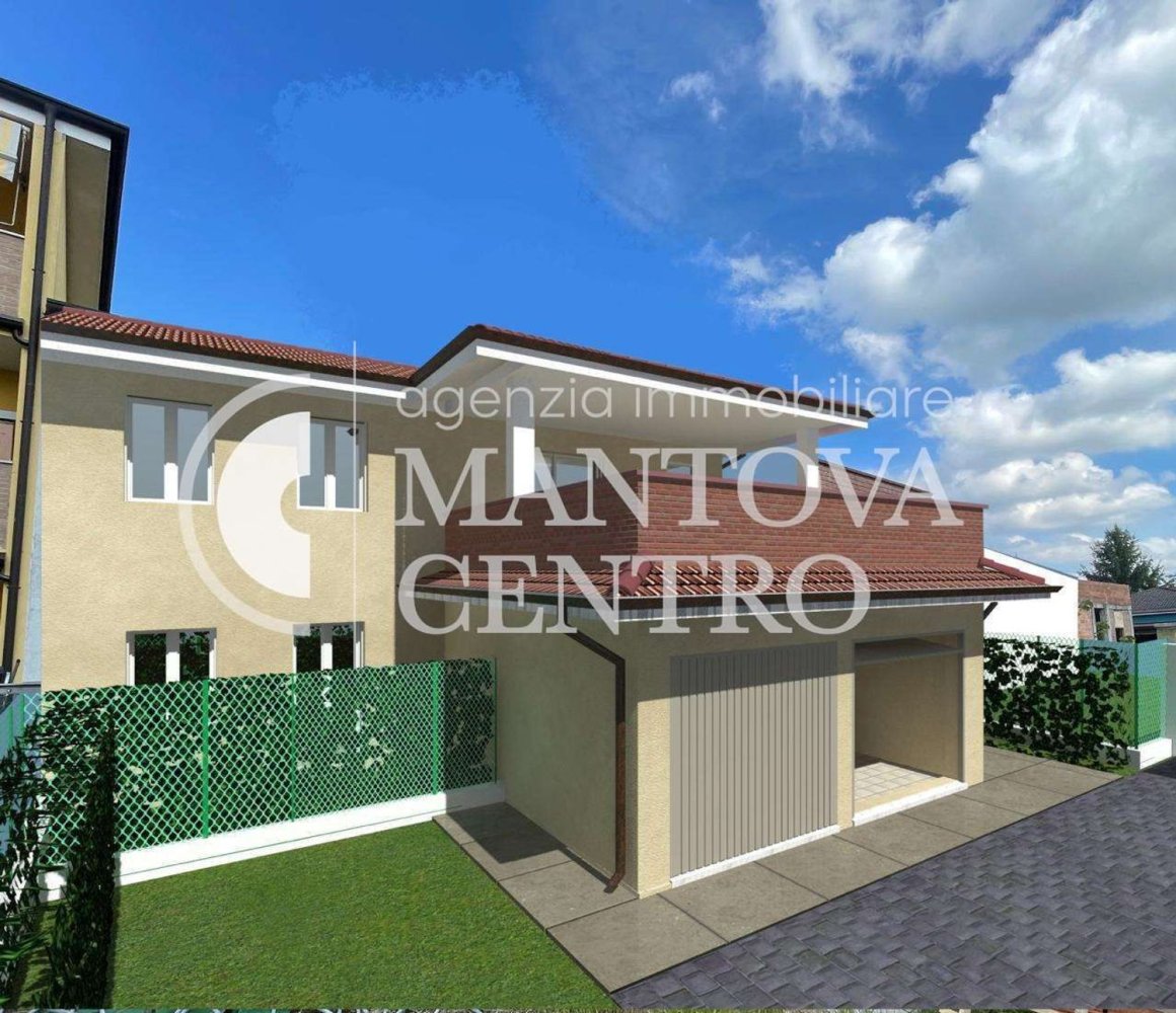 4 bedrooms House in Mantua, Italy No. 363387