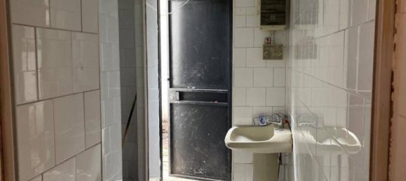 1 room Commercial property in Palermo, Italy No. 62284 10