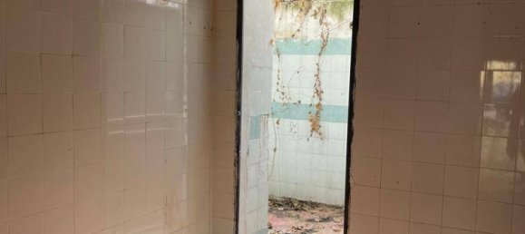 1 room Commercial property in Palermo, Italy No. 62284 4