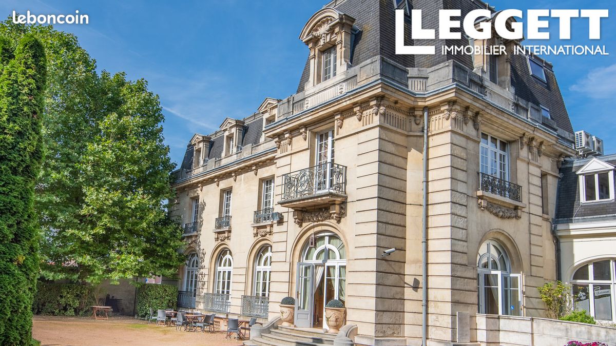  Castillos de 9 dormitorios en Bethune, France No. 89668