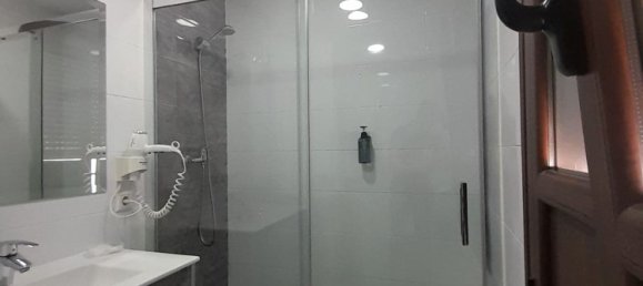 3 Schlafzimmer Wohnung in Cordoba, Spain, Nr. 160877 12