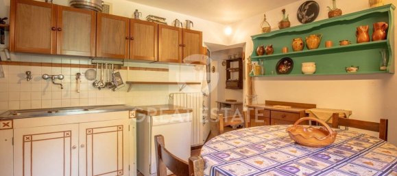 4 bedrooms House in Campello sul Clitunno, Italy No. 291782 30