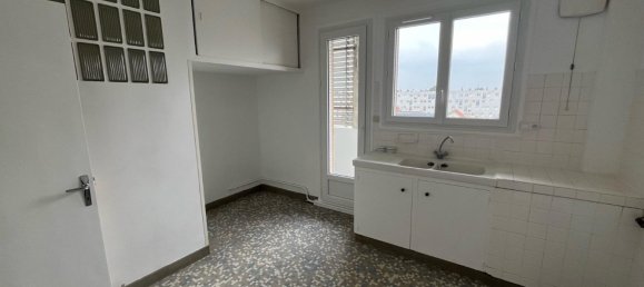 2 bedrooms Apartment in Tours, France No. 83887 4