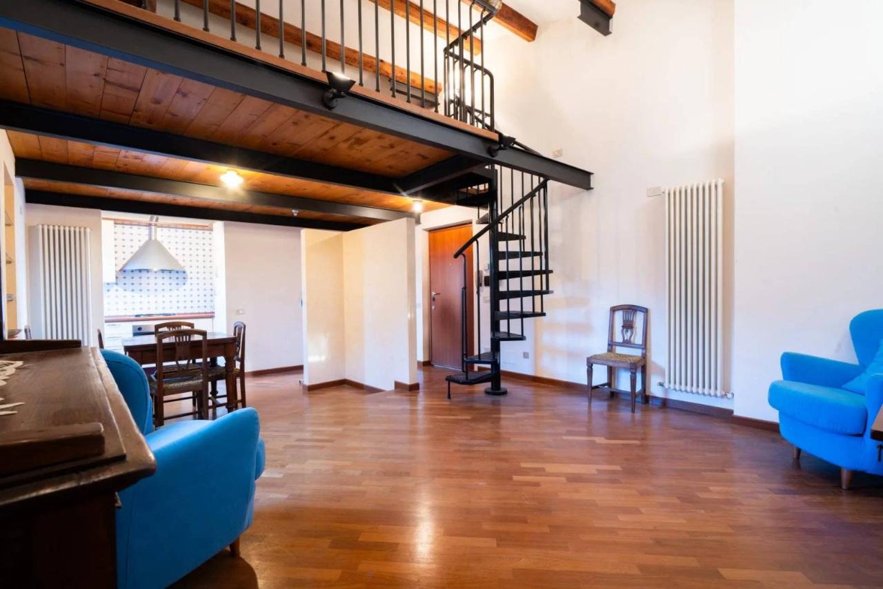 3 rooms Apartment in Jesi, Italy No. 35905