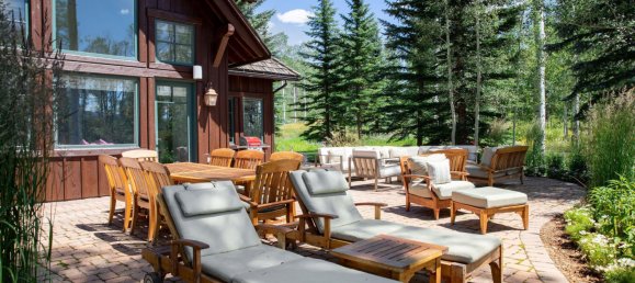 5 bedrooms Commercial property in Avon, USA No. 25 26