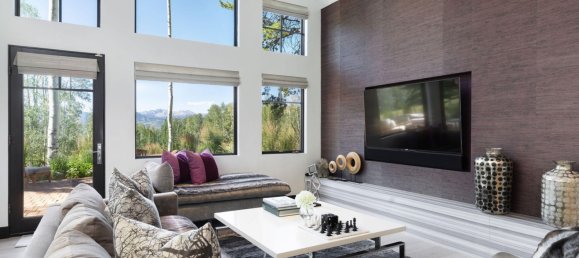 5 bedrooms Commercial property in Avon, USA No. 25 14