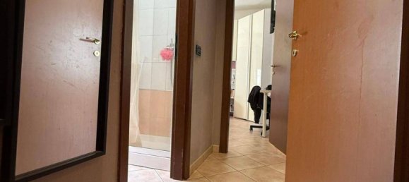 5 bedrooms Apartment in Castelfranco Emilia, Italy No. 370523 9