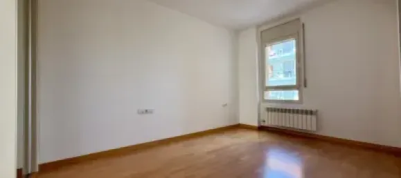 3 Schlafzimmer Wohnung in Vic, Spain, Nr. 182577 9