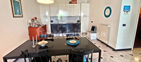 Квартира с 1 спальней в Генуя, Италия № 270605 10