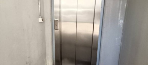 Квартира с 1 спальней в Генуя, Италия № 270605 29