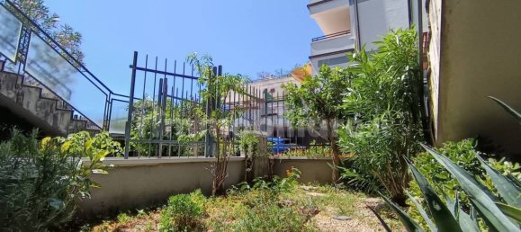 Квартира с 1 спальней в Генуя, Италия № 270605 31