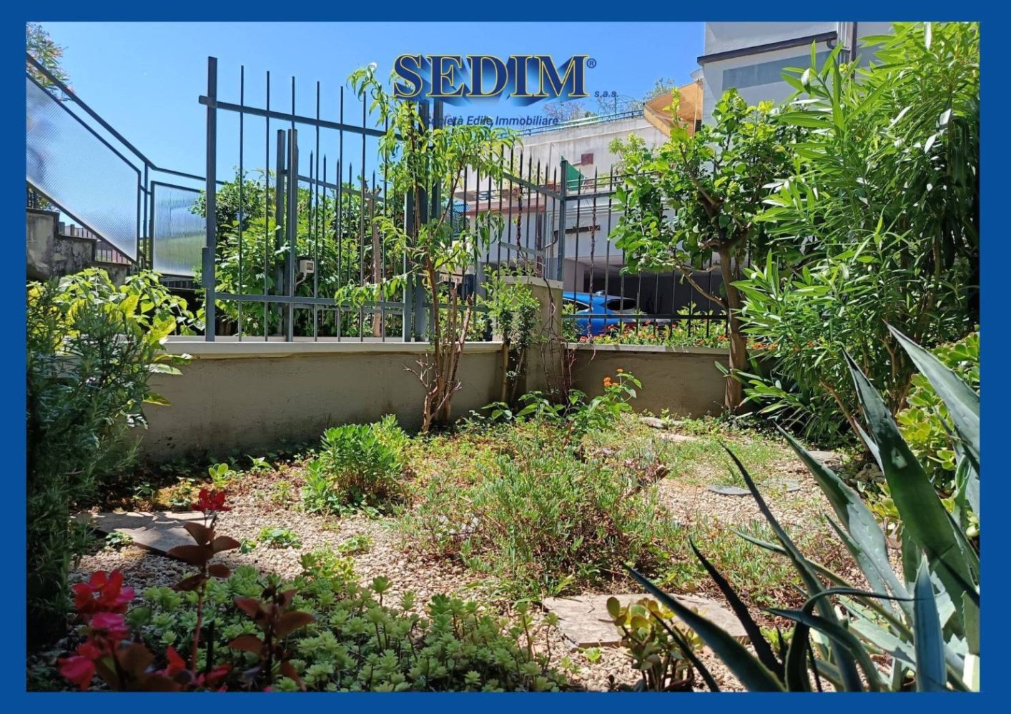 Квартира с 1 спальней в Генуя, Италия № 270605