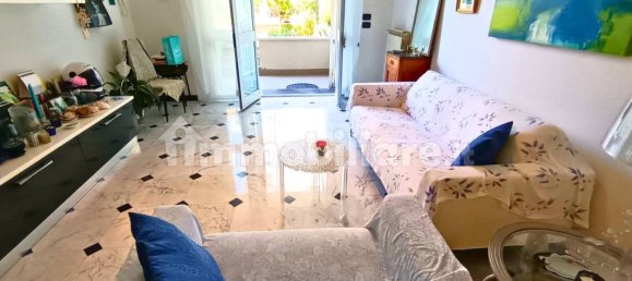 Квартира с 1 спальней в Генуя, Италия № 270605 2