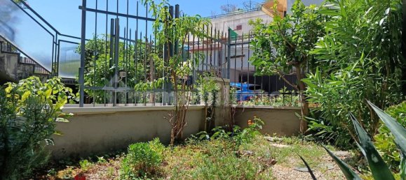 Квартира с 1 спальней в Генуя, Италия № 270605 32