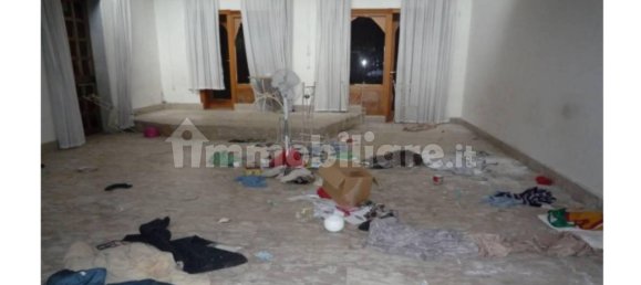 5 rooms Hotel in Giugliano in Campania, Italy No. 16232 5