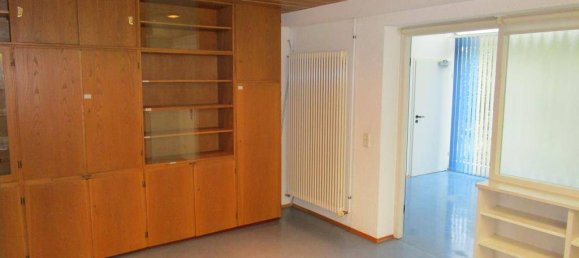 Таунхаус с 13 комнатами в Фюрт, Германия № 191794 15