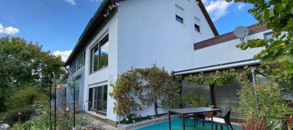 Таунхаус с 13 комнатами в Фюрт, Германия № 191794 2