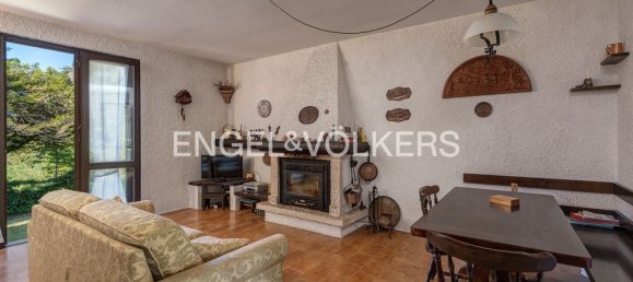 12 rooms Villa in Perledo, Italy No. 312053 7