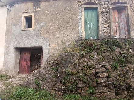 2 bedrooms House in Almalagues, Portugal No. 40265