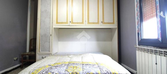 4 bedrooms House in Mirandola, Italy No. 157580 21