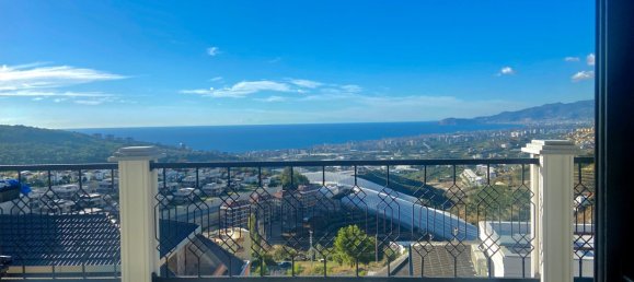 Villa 4+1 in Kargicak, Turkey No. 17771 11