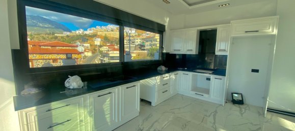 Villa 4+1 in Kargicak, Turkey No. 17771 3