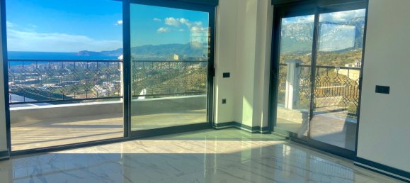 Villa 4+1 in Kargicak, Turkey No. 17771 13