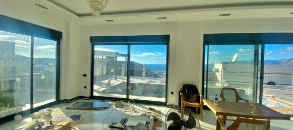 Villa 4+1 in Kargicak, Turkey No. 17771 5