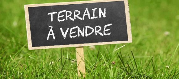 606m² Land in Saint-Cyr-sur-Loire, France No. 223544 5