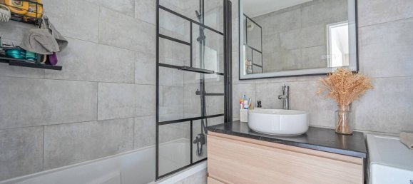 Apartamento de 2 dormitorios en Creteil, France No. 318593 6