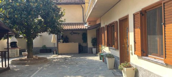 4 rooms Apartment in Ghisalba, Italy No. 359314 2