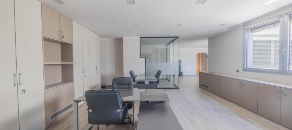 130m² Office in Trentino-Alto Adige, Italy No. 282446 6