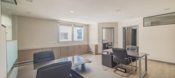 130m² Office in Trentino-Alto Adige, Italy No. 282446 3