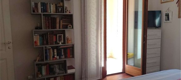 5 bedrooms House in Carrara, Italy No. 347888 6
